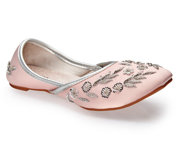 Amira Rosegold